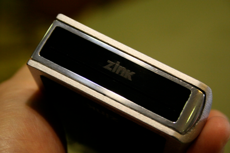 Illustration for article titled First Look: Zink Camera Has a Printer In Its Back